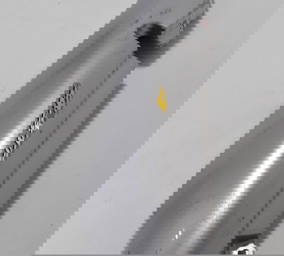 Carenagem Rabeta Dir Ybr 125 00/04 Similar Avaria 31663 Prateado