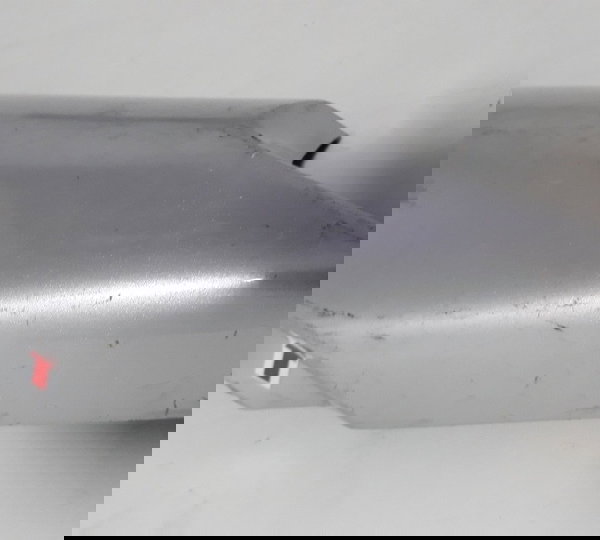 Carenagem Rabeta Dir Ybr 125 00/04 Similar Avaria 31663 Prateado