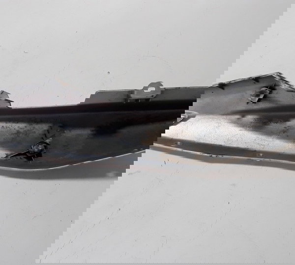 Carenagem Rabeta Esq Yamaha Factor 125 K 08/09 Trinco 21667 Prateado