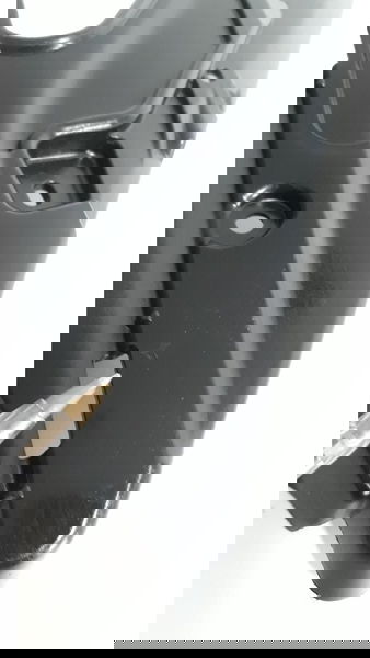 Acabamento Interno Esq Yamaha Fazer250 18/20 (detalhe) 11337