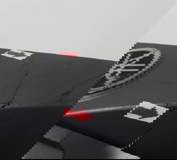 Carenagem Aba Do Tanque Yamaha Fazer 150 Ori 30322 Avaria Cinza-escuro