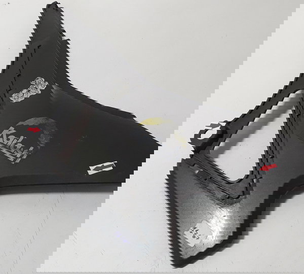 Carenagem Tampa Lateral Bros 150 09/13 L/d Quebrada 11767 Cinza-escuro