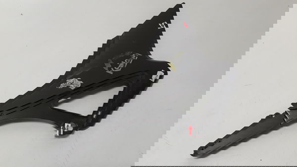 Carenagem Tampa Lateral Bros 150 09/13 L/d Quebrada 11767 Cinza-escuro