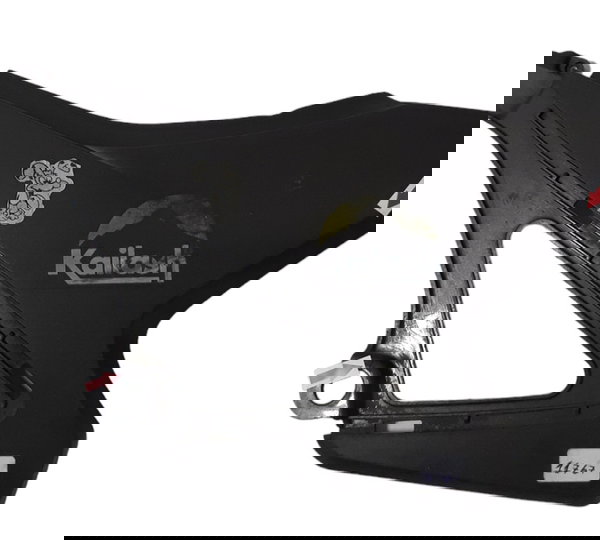 Carenagem Tampa Lateral Bros 150 09/13 L/d Quebrada 11767 Cinza-escuro