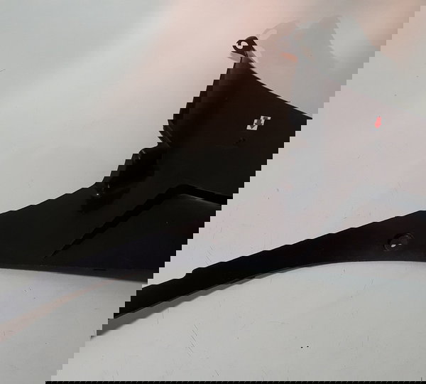 Acabamento Lateral Interno Cbr 1000rr 04/07 L/e Detalhe 5990 Preto