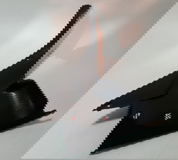 Acabamento Lateral Interno Cbr 1000rr 04/07 L/e Detalhe 5990 Preto