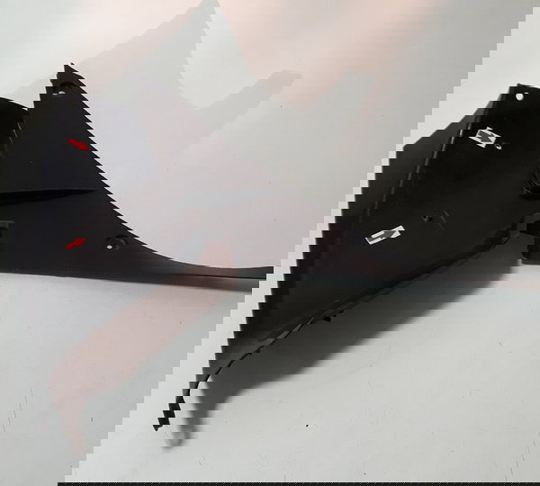 Acabamento Lateral Interno Cbr 1000rr 04/07 L/e Detalhe 5990 Preto