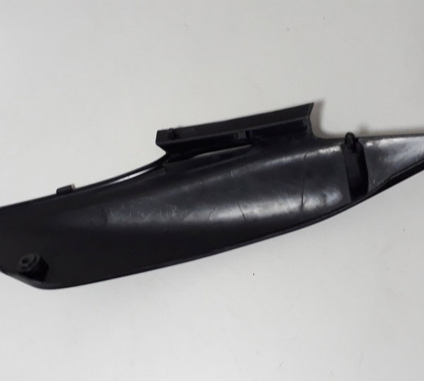 Carenagem Rabeta Dir Honda Nxr 150 Bros 2012 Avaria 32764 Preto