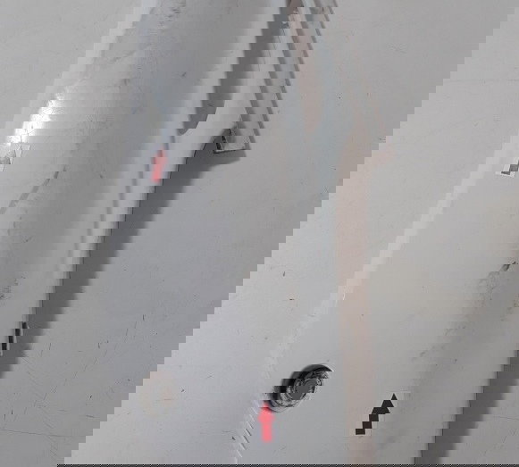 Carenagem Lateral Bros 150 09/14 L/d Orig Avaria 18193 Branco