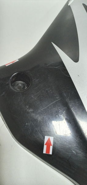 Carenagem Aba Lateral Esq Honda Bros 06/07 Orig Avaria 15047