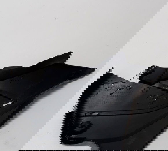 Carenagem Lateral Esq Honda Bros 150 03/08 Ori 31497 Avaria Preto