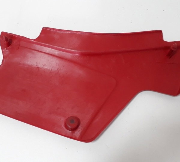Carenagem Tampa Lateral Esq Honda Xl 250r 82/87 Avaria 31505 Vermelho