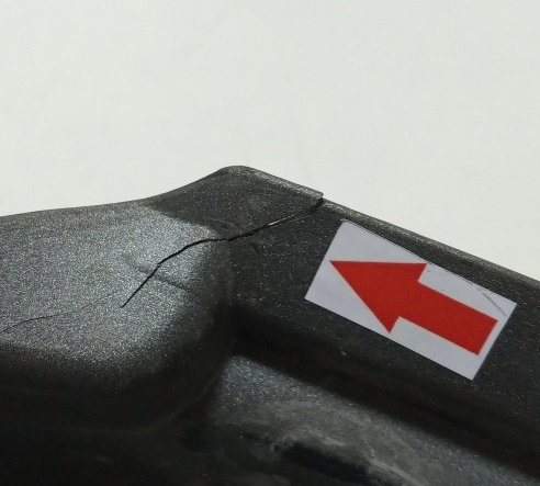 Carenagem Rabeta Esq Cb 600f Hornet 08/11 Trincada 21052 Prateado