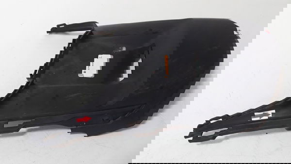 Acabamento Rabeta Inferior Cb 600f Hornet 08/11 Avaria 21008