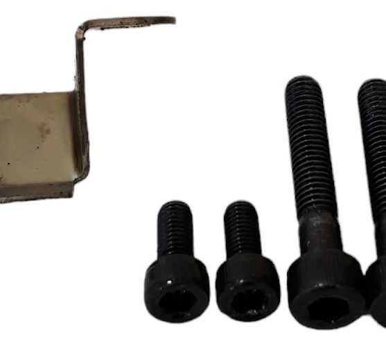 Parafuso Fixação Estator Suzuki B-king Orig 45421