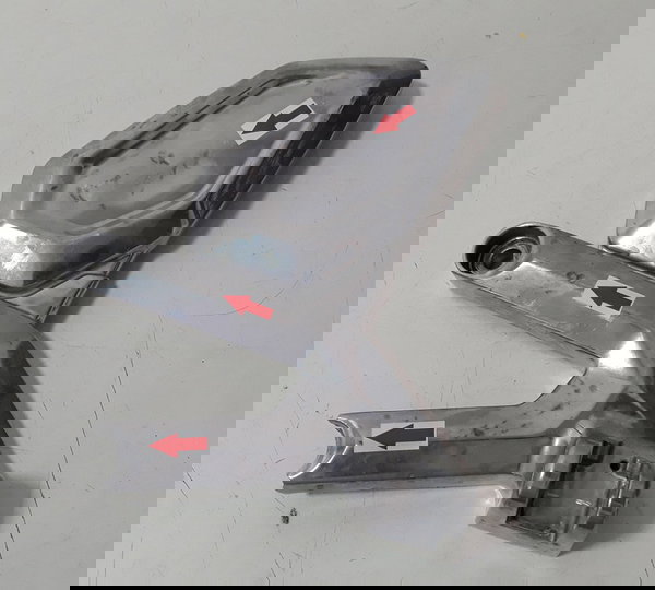 Bacalhau Dianteiro Triumph Trident 660 L/e Quebrado 44673