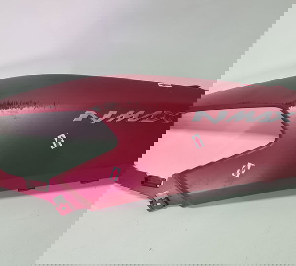 Carenagem Rabeta Esq N-max 160 17/20 Orig Descrição 44455 Vermelho