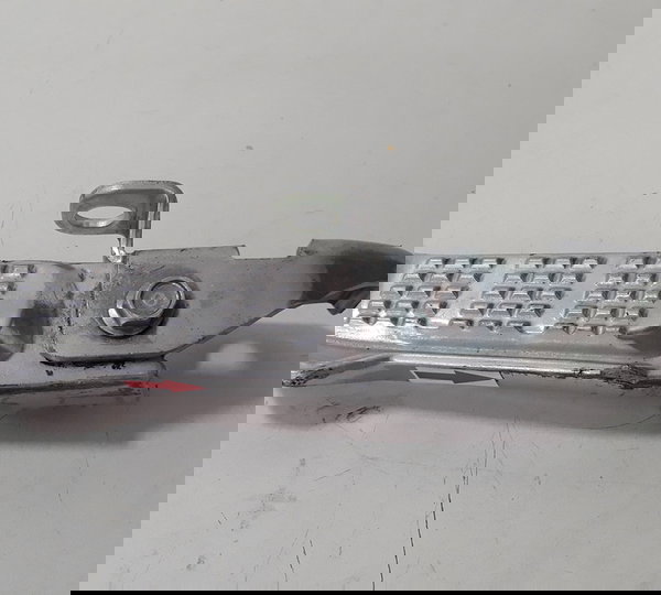 Pedaleira Traseira Haojue Lindy 125 L/d Orig Detalhe 44357