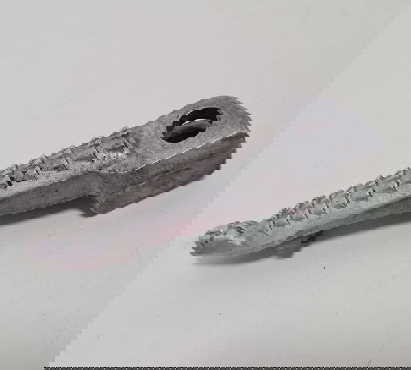 Pedaleira Dianteira Direita Kawasaki Z300 Orig 44913