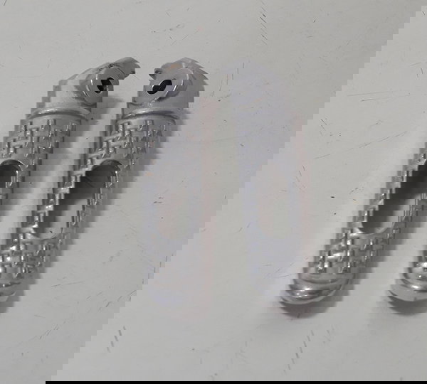 Par Pedaleira Traseira Honda Cbr 1000 Rr 08/15 Orig 43110