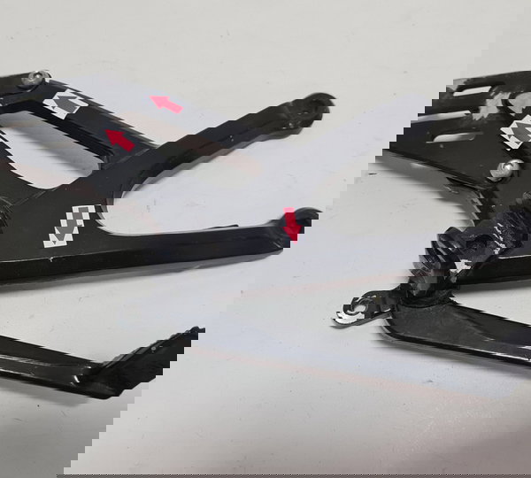 Bacalhau Dianteiro Dir Yamaha R1 07/08 Orig Descrição 43073