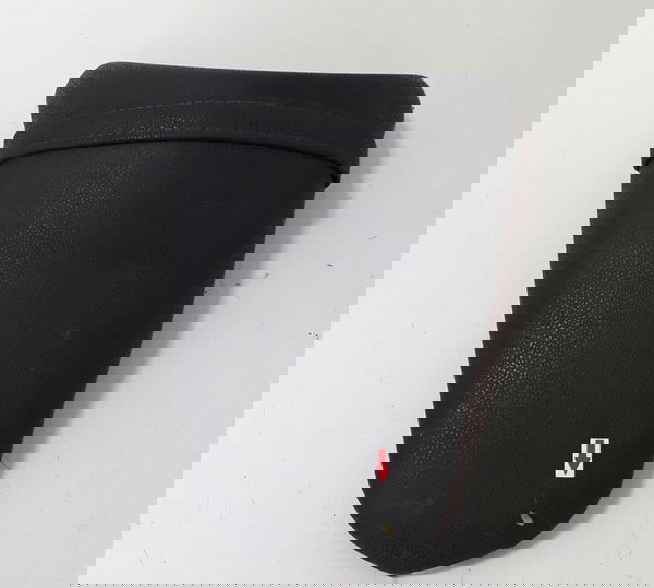 Banco Traseiro Kawasaki Z650 22/24 Orig Detalhe 42689