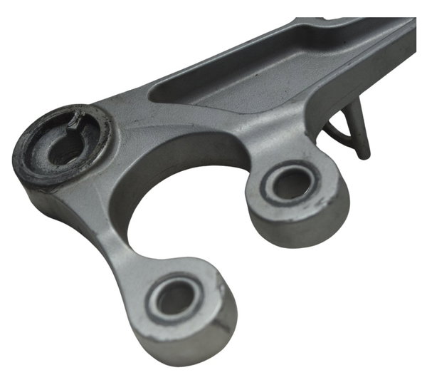 Suporte Pedaleira Diant Direita Suzuki Gsx-r Srad 1000 11-16 Prateado