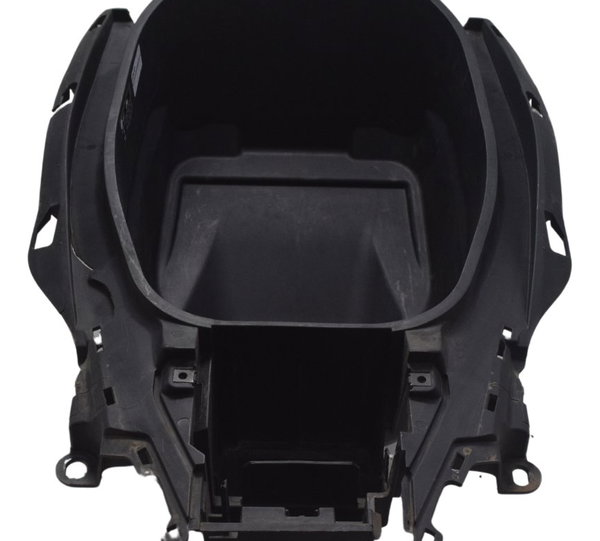 Caixa Interna Baú C/ Avaria Yamaha N-max 160 17-20 Original