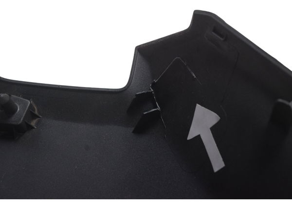 Tampa Lateral Esquerda C/ Avaria Yamaha N-max 160 17-20 Orig