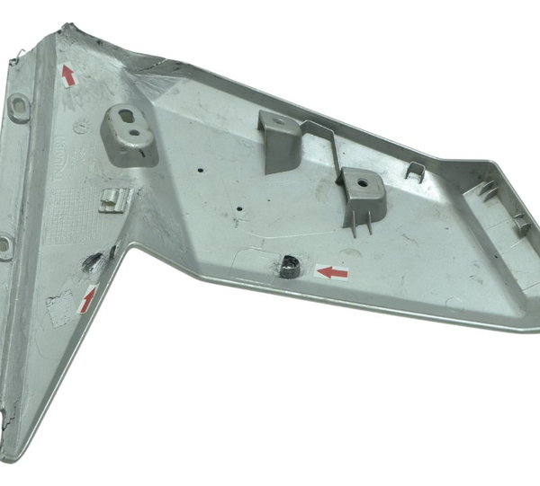 Carenagem Lateral Esq C/ Avaria Triumph Tiger 800 Xrx 13-18 Preto