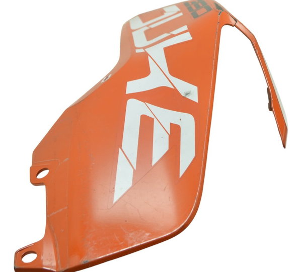 Carenagem Aba Tanque Esq C/ Avaria Ktm Duke 390 19-22 Orig