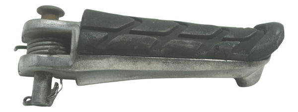 Pedaleira Dianteira Dir C/ Avaria Honda Cb 600f Hornet 12-14