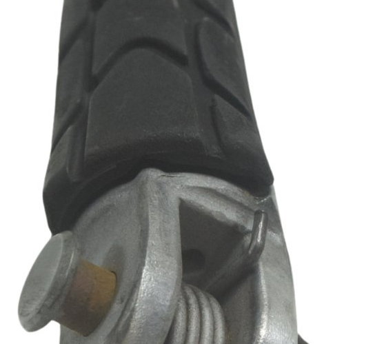 Pedaleira Dianteira Dir C/ Avaria Honda Cb 600f Hornet 12-14
