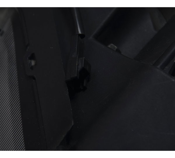 Farol Esquerdo C/ Avaria Yamaha Yzf R1 2004-2006 Original Esquerdo/motorista