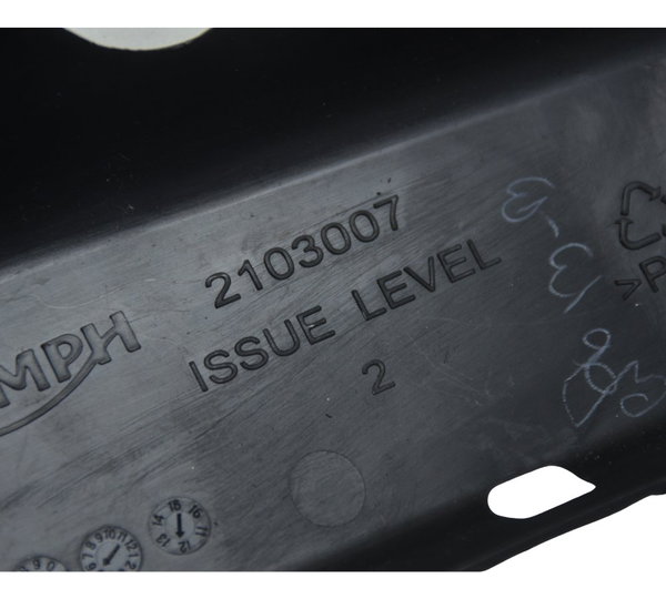 Acabamento Reservatório Água Triumph Street Triple 675 13-16