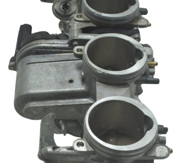 Carcaça Corpo Injeção Kawasaki Ninja Zx 10r 16-21 Original