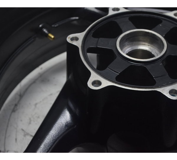 Roda Traseira Suzuki Gsx-r 1300 Hayabusa 09-19 Original