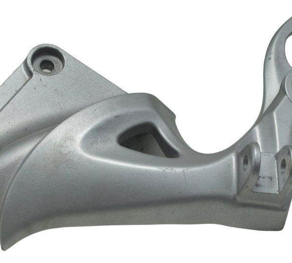 Suporte Pedaleira Tras Esq Suzuki Gsx-r 1300 Hayabusa 09-19