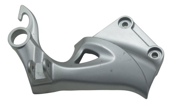 Suporte Pedaleira Tras Dir Suzuki Gsx-r 1300 Hayabusa 09-19