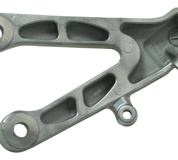 Suporte Pedaleira Diant Esq C/ Detalh Honda Cbr 600 Rr 07-14