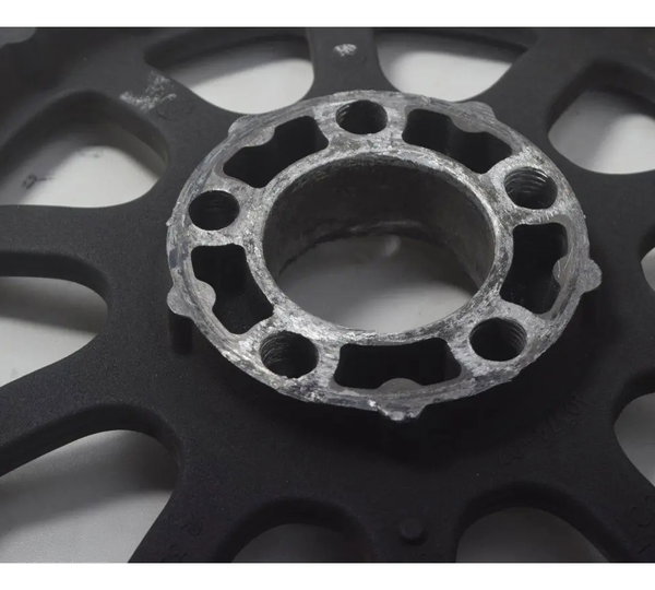 Polia Traseira C/ Detalhes Harley Softail Fat Boy 12-15 Orig