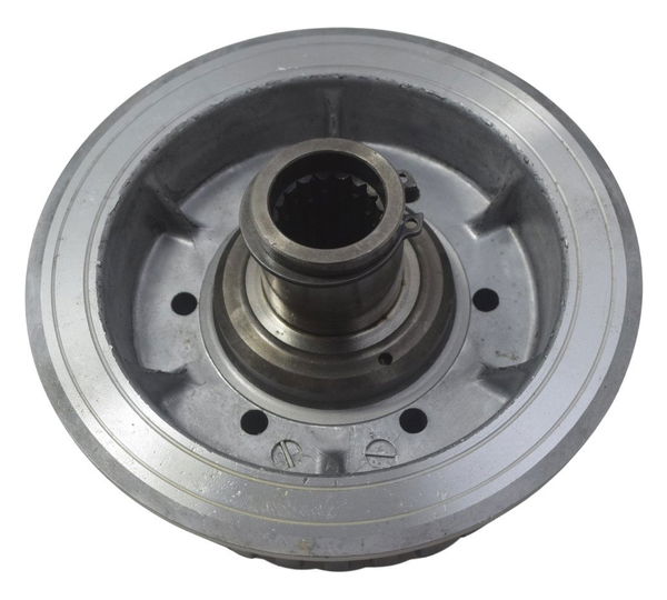 Cubo Embreagem C/ Detalhes Harley Softail Fat Boy 12-15 Orig