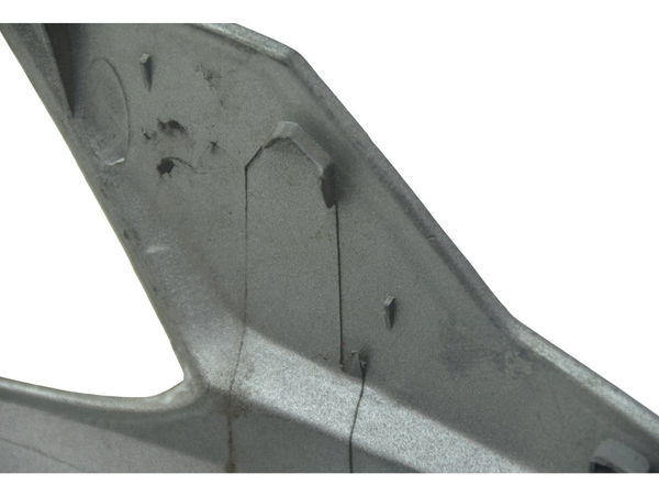 Bananinha Farol Dir C/ Avaria Honda Cg 160 Titan 16-23 Orig Prateado