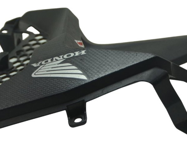 Acabamento Aba Tanque Dir C/ Avaria Honda Xre 300 19-21 Orig