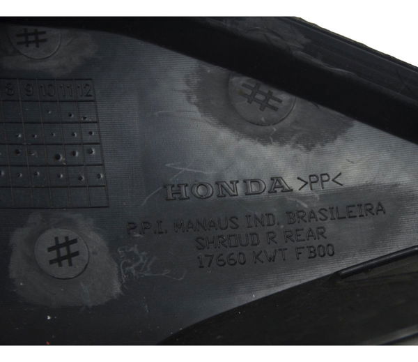 Acabamento Aba Tanque Dir C/ Avaria Honda Xre 300 19-21 Orig
