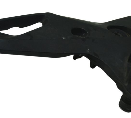Suporte Pedaleira Dianteira Dir Suzuki Gsx 1300 B King 09-16 Preto