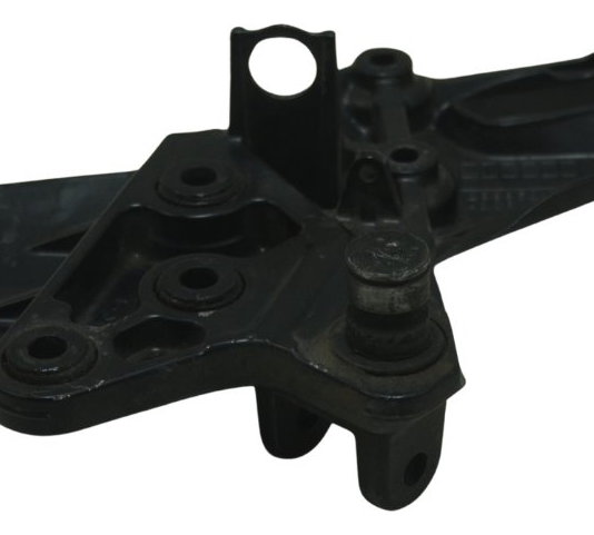 Suporte Pedaleira Dianteira Dir Suzuki Gsx 1300 B King 09-16 Preto