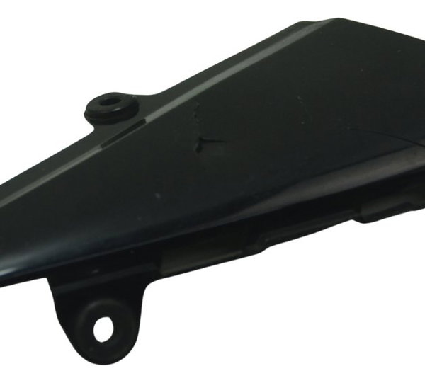 Tampa Tanque Esq C/ Avaria Suzuki Gsx 1300 B King 09-16 Orig Preto