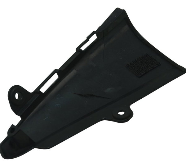 Tampa Tanque Esq C/ Avaria Suzuki Gsx 1300 B King 09-16 Orig Preto