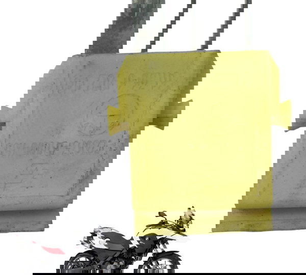 Rele Auxiliar 4 Pinos Bmw G 650 Gs 12-16 Original